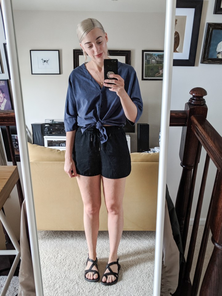 vetta boyfriend shirt and everlane shorts