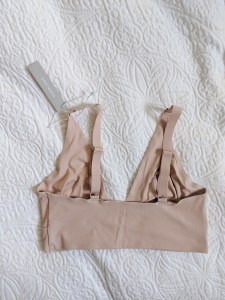 everlane renew bra back
